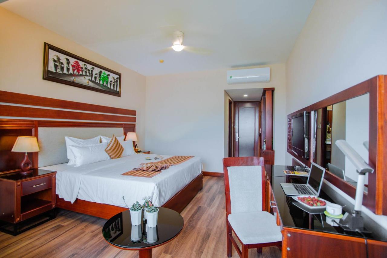 Minh Toan Athena Hotel Da Nang Eksteriør billede