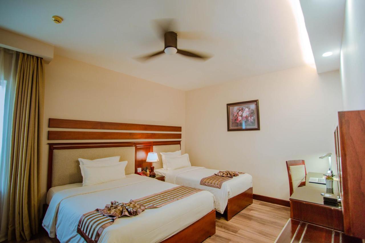 Minh Toan Athena Hotel Da Nang Eksteriør billede