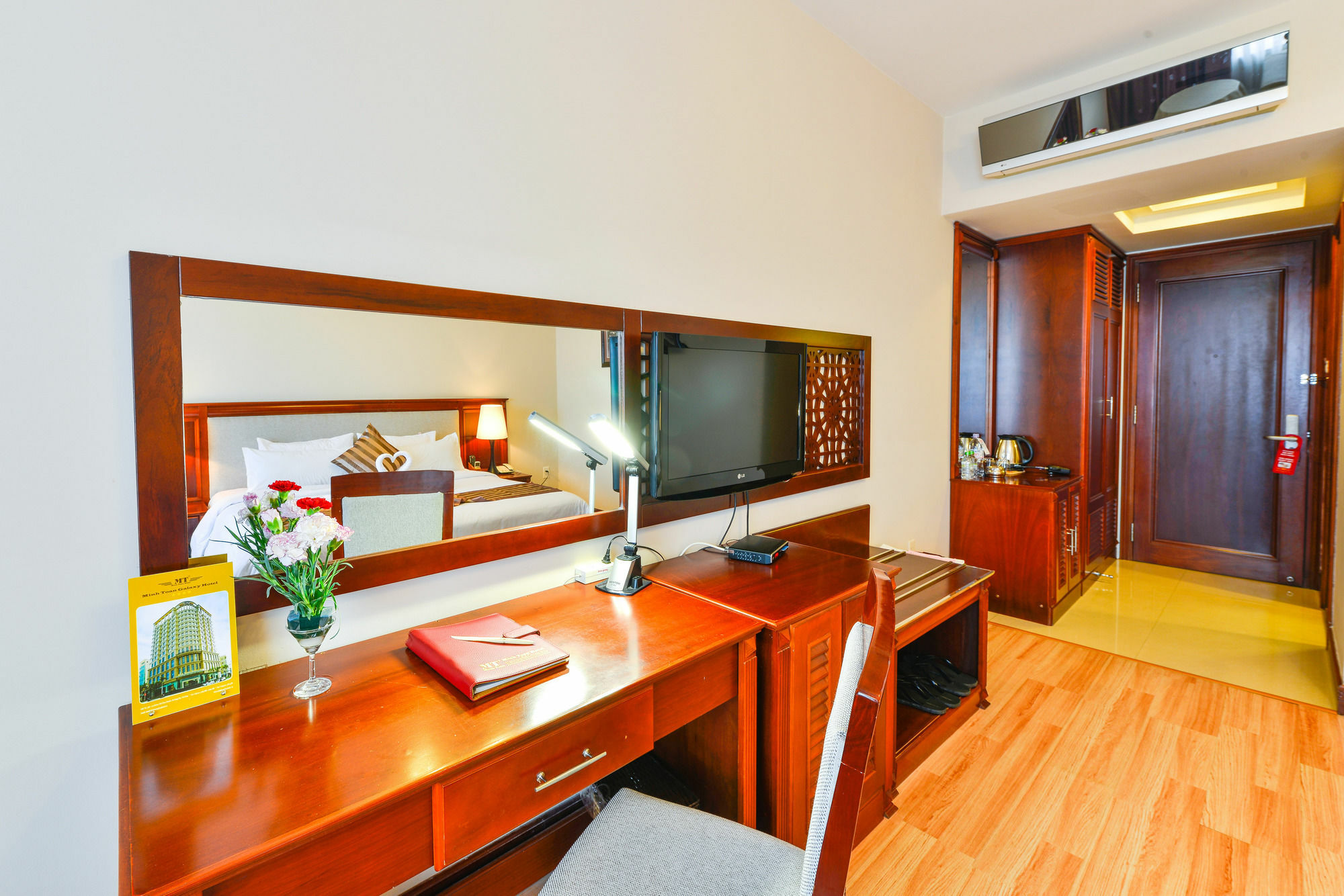 Minh Toan Athena Hotel Da Nang Eksteriør billede